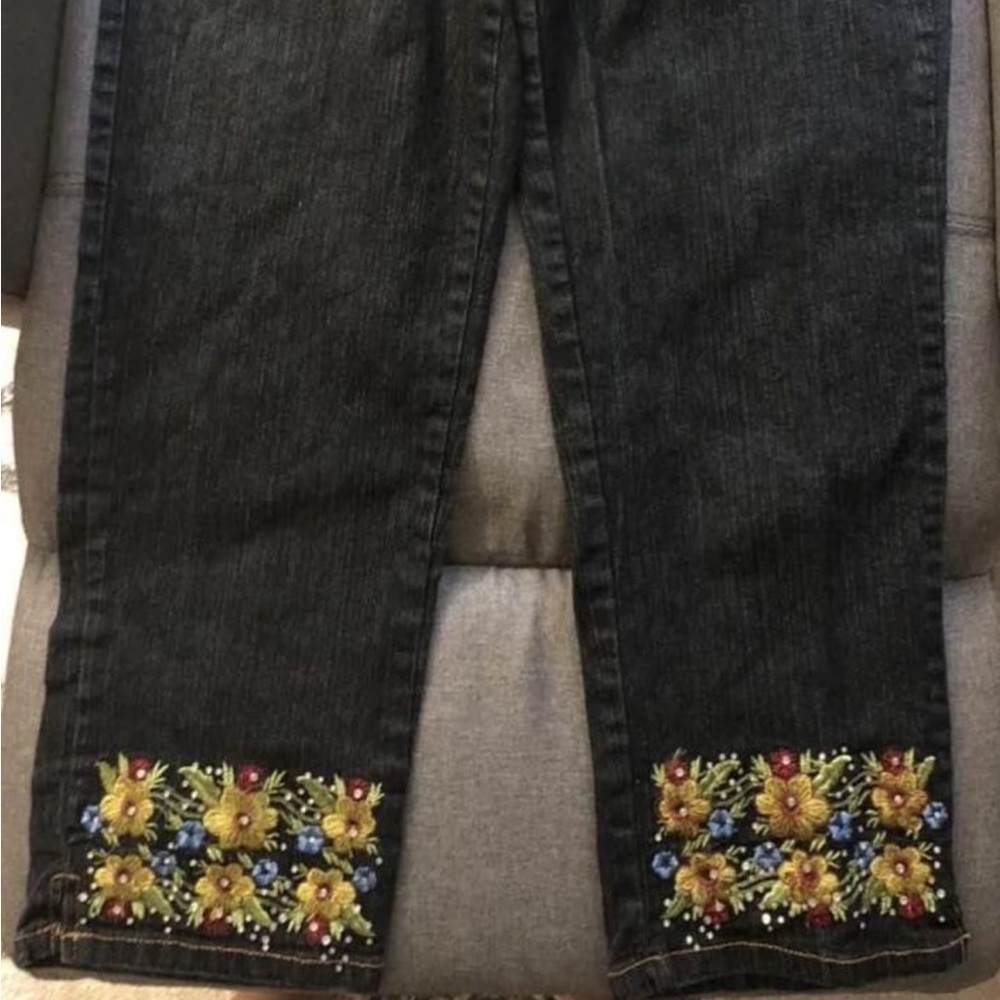 Women capri jeans